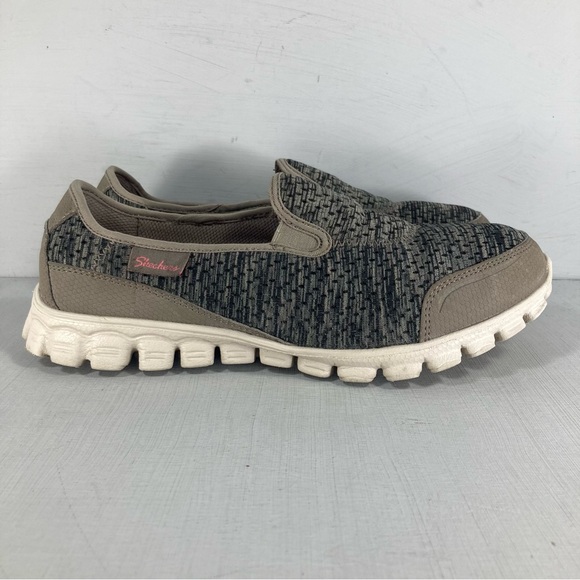 Skechers Slip On Athletic Sneakers 22182R Shoes Multicolor Women 8 - Picture 1 of 9